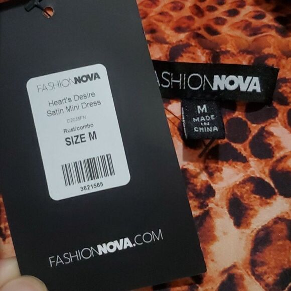 Fashion Nova Hearts Desire Satin Mini Dress in Rust Snakeskin Size M - Picture 14 of 15